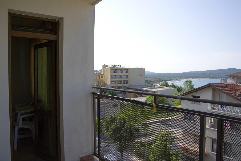 Paunovi Guest House Primorsko Luaran gambar