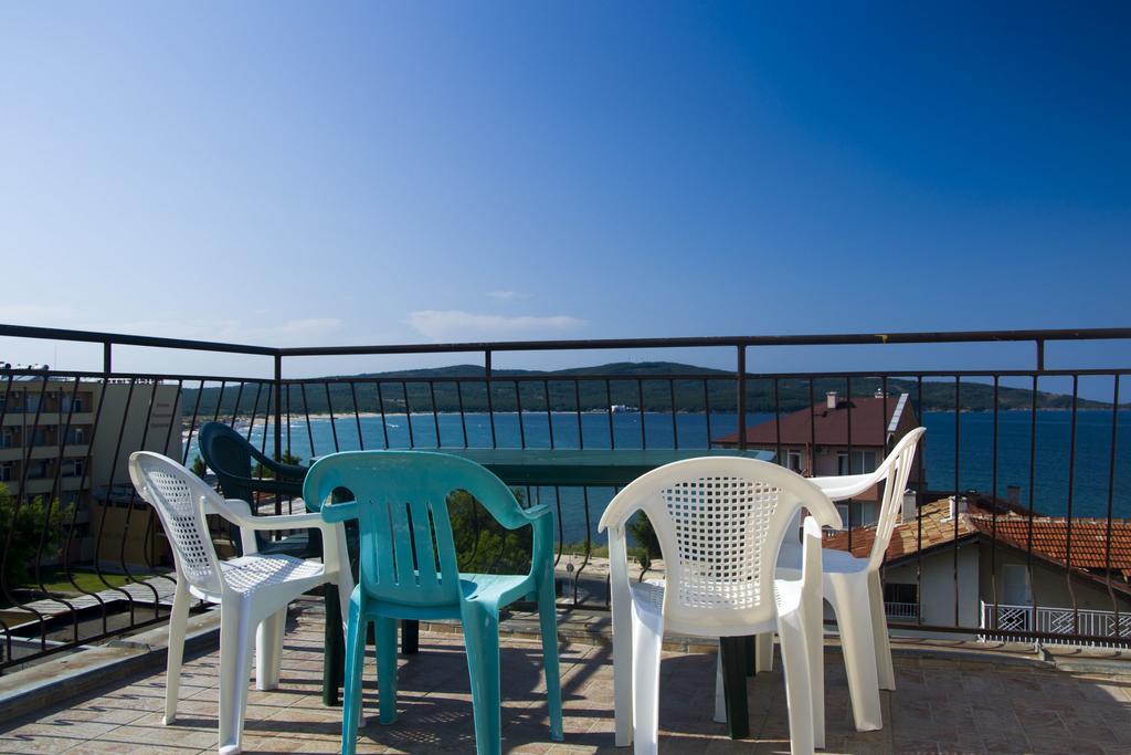 Paunovi Guest House Primorsko Luaran gambar