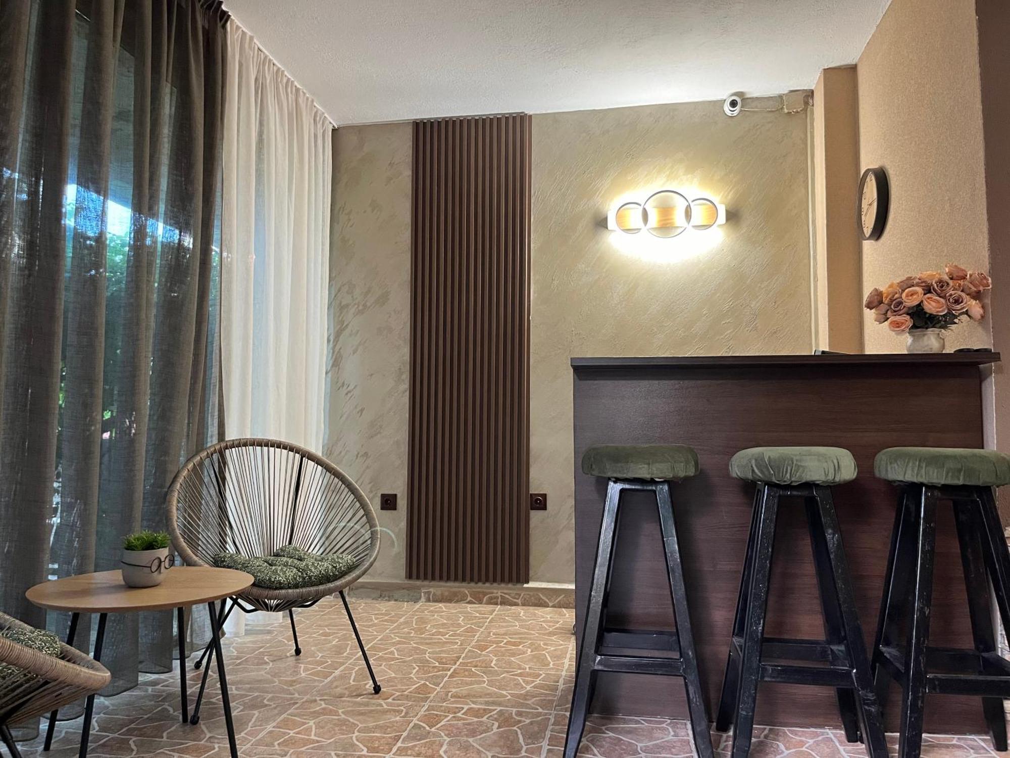 Paunovi Guest House Primorsko Luaran gambar