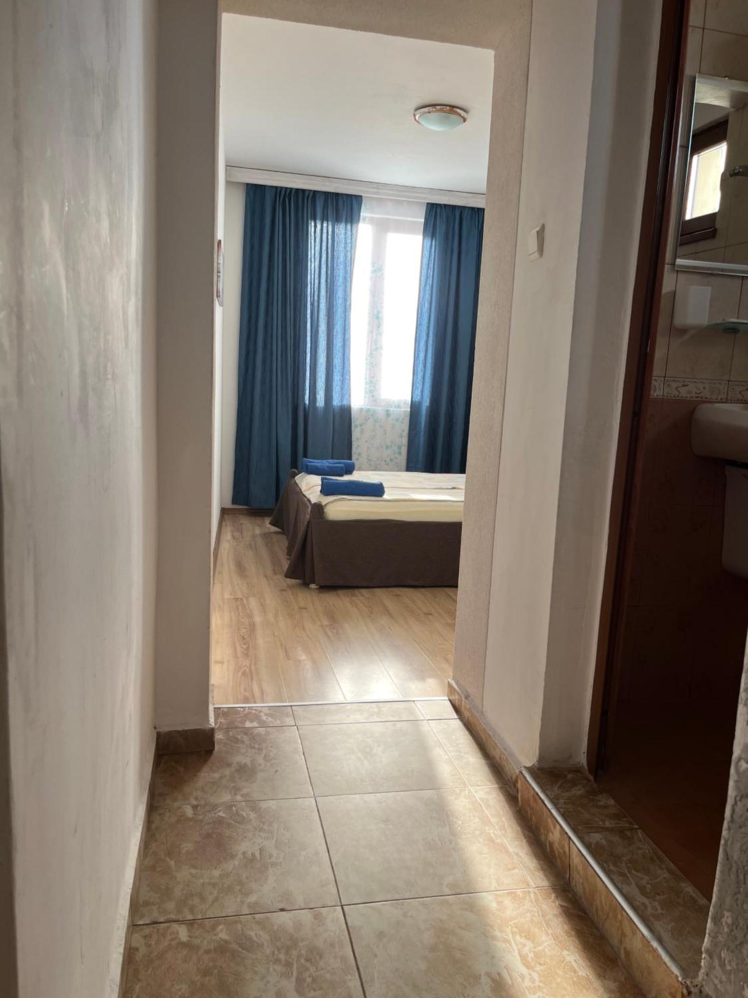 Paunovi Guest House Primorsko Luaran gambar